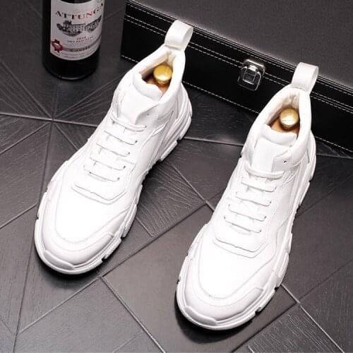 2021 White mens rubber Boots Men High-top Men Sneakers Lightweight Casual Shoes Outdoor Sports Footwear Chaussure Homme