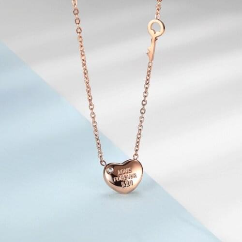 ZOCAI Fashion Women 18k Plated Heart-shaped Diamond Necklace Chain Jewelry Pendant for Girls Lovers Valentines Day Present