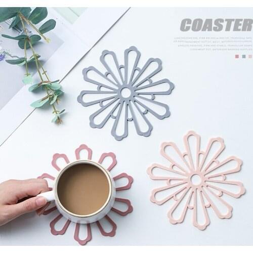 1pcs Drink Pad Cap Pads Hollow Insulation Coaster Pads Table Bowl Mats Home Christmas Wedding Decor Heat Resistant Placemat