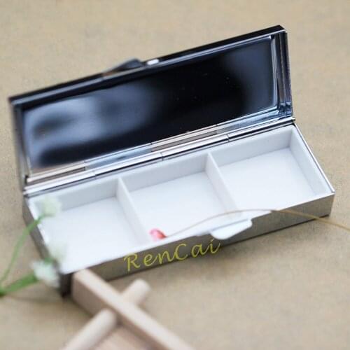 1pcs Waterproof Portable Metal 3 Grid Folding Pill Case Moistureproof Medicine Holder Pill Storage Box Makeup Storage Organizer