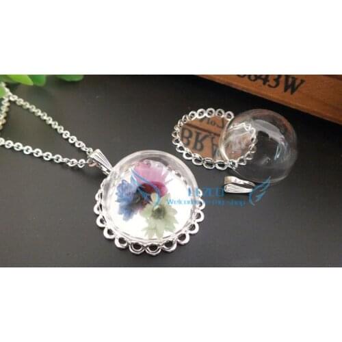 10sets opening 25mm half round glass globe with silver plated Double lace pendant base with Oval buckle