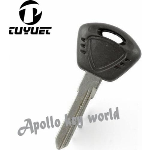 Motorbike Motorcycle Blank Key Uncut Blade For Triumph Bonneville T100 T900