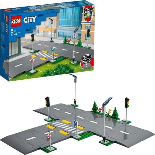 Original LEGO City Road Plates 60304 Toy Blocks 112 Pieces +5 Age Glow-in-the-dark Toy Streetlights Traffic Lights Road Signs