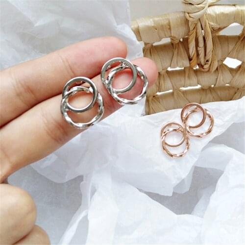 Fashion design of irregular earrings female contracted joker character geometric distortion cold wind earring stud earrings