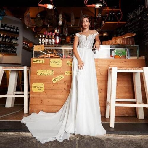 2021 Beach Wedding Dress New Arrival Scoop Neck Top See through Lace Applique Chiffon Bridal Dresses Vestido De Novia