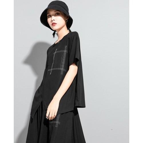 Ladies summer new hip hop street asymmetrical fashion personality splicing loose bright line decoration short sleeve T-shirt