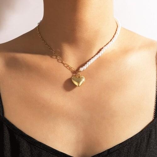 HuangTang Boho Heart Pendant Choker Necklace for Women Gold Color Alloy Metal Pearl Chain Neckalce Party Jewelry Collar 18192