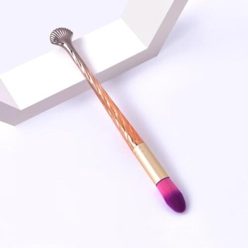 Single makeup brush high gloss brusher brightening brush shell-shaped makeup beauty tool
