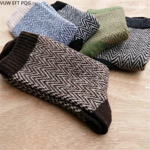 Fashionable Autumn and Winter Simple Design Mens Warm Socks Retro Water Ripple Rabbit Wool Mens Sock
