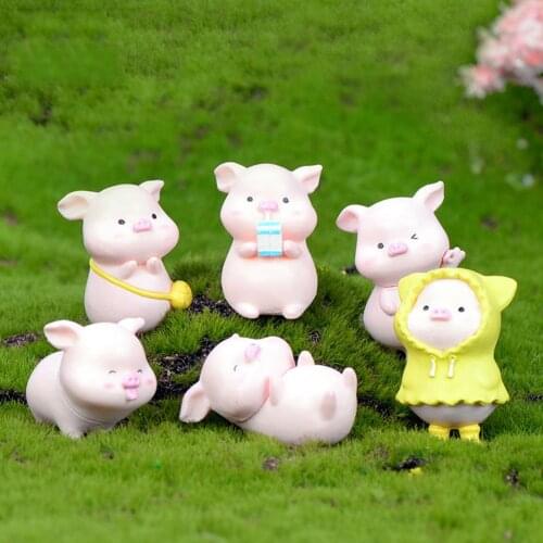 6Pcs Cute Raincoat Pig Animal Model Figurines Miniature DIY Craft Figurine Miniatures Toy for Kids Landscape Decoration