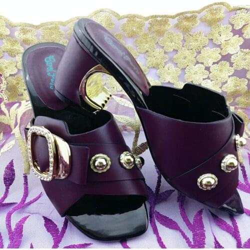Purple Color Ladies Comfortable Women Pumps Women Autumn Sandals Shoes Decorated With Rivet Ladies Shoes