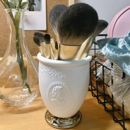 1pc Makeup Brush Storage Holder Office School Stationery Storage Basket European Relief Portrait Makeup Brush Barrel