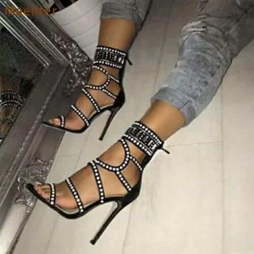 2018 Hot Selling Bling Bling Beaded Summer Sandals Unique Design Cage Sandal Boots Strappy Pumps For Wedding Glittering Stones