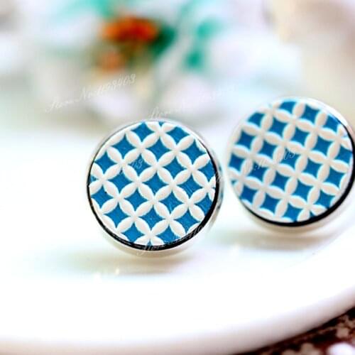 Unique 3D Embossed 16mm Round Coloured Drawing pattern Laser Cut wood Cabochon DIY for Rings, Earring,Brooch,Necklace