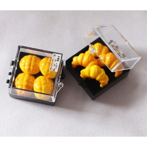 New Dollhouse Miniature Mini Pineapple Croissant Bread For Blyth Barbies Miniature food Play Accessories