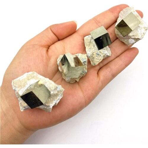 Beautiful 1PC 100% Natural Spanish Pyrite Chalcopyrite Cube Raw Stone Teaching Specimen Healing Natural Quartz Crystals