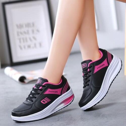 Women Wedge Sneakers Leather Platform Comfortable Casual Shake Shoes Women Lace Up Tennis Walking Sports Shoes Sneakers Women
