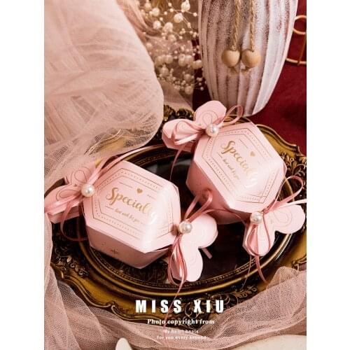 New creative candy-shaped Candy Boxes Wedding Favor Box and Bags Sweet Gift Candy Boxes for Wedding Birthday Party Supplies