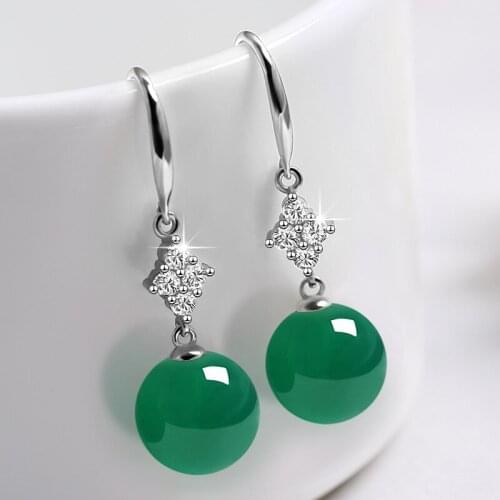 Natural Green Chalcedony Hand Carved Water Drop Earrings Fashion Jewelry Mens and Womens Green Crystal Water Drop Earrings