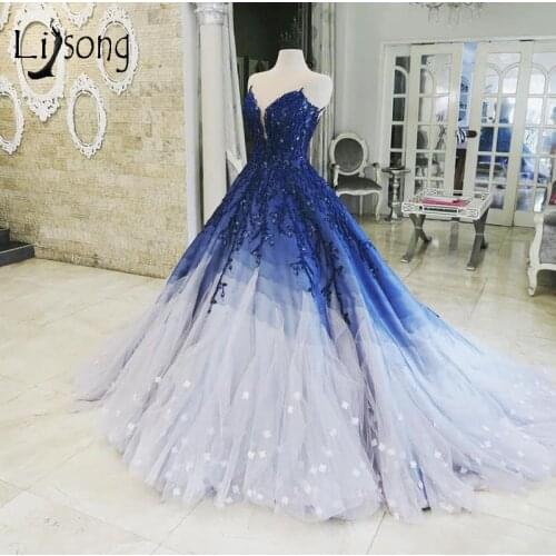 Vintage Mix Color Lush Prom Dresses Delicate Embroidery Ball Gowns Shiny Crystal Beaded Prom Gowns 3D Flower Tiered Prom Dress