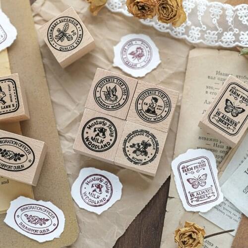 Autumn Animals Fallen Leaves Pattern Decorative Wooden Stamp Cute Wooden Rubber Stamp For Card Making Scrapbooking