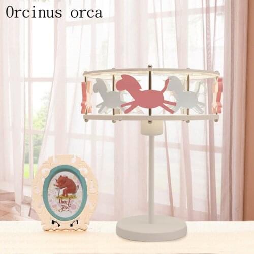 Creative cute Trojan horse desk lamp girl bedroom childrens room lamp cartoon personality LED animal decorative desk lamp