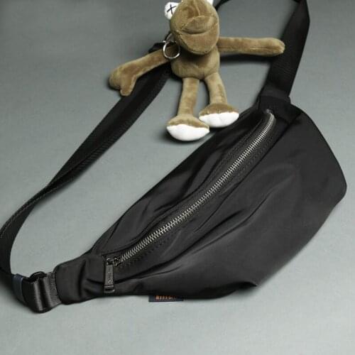 Luxury womens bag 20 new mens and womens messenger bag Waist Bag Canvas leisure fashion travel bag