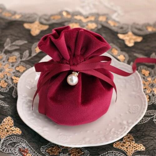 25Pcs/Lot Velvet Flannel Candy Box Wedding Favors Chocolate Sugar Gift Bag Party Supplies