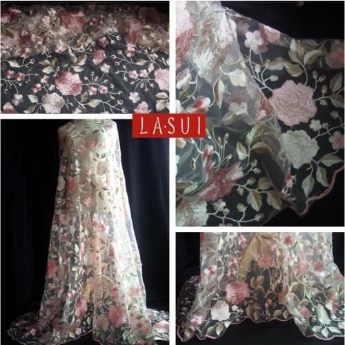 LASUI 2017 New color Elegant Pink Flowers embroidered white mesh lace fabric Lithe Fashion Variety of handmade DIY Fabric X0229