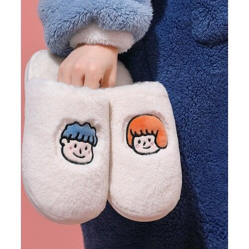 Cute home slippers for Women Cartoon Fluffy furry slippers Indoor non-slip Warm plush cotton winter slippers woman