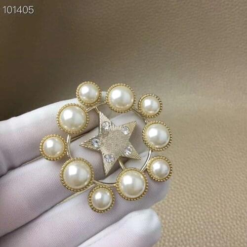 AIWEIGE Gold Brooches For Clothes