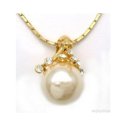 White South Sea Shell Pearl Crystal Yellow Pendant & Necklace
