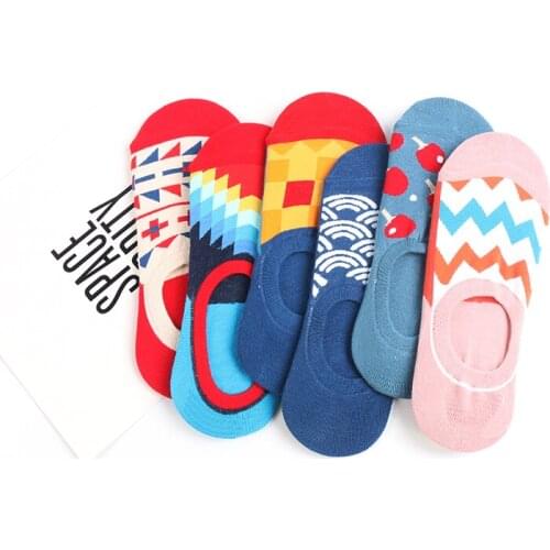 DONG AI 6 Pairs Non-Slip Cartoon Flower Women Socks Invisible Cotton S ocks Cute Animal girl Low Cut Calcetines De Mujer