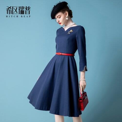 High End Temperament French Dress Autumn And Winter New Womens Dress Retro Celebrity Long Sleeve Slim Dress