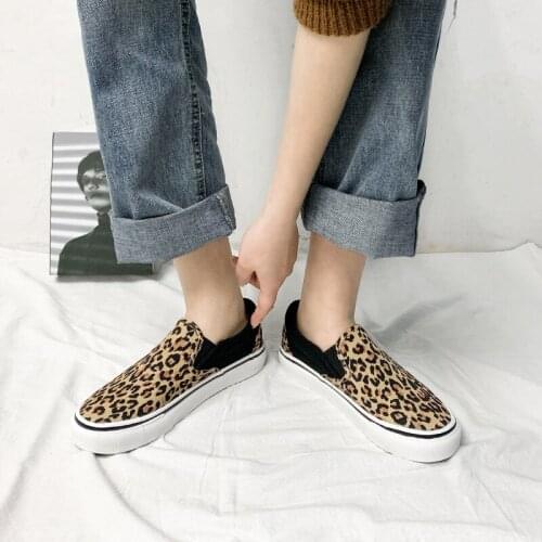 2021 Quality Leopard Canvas Shoes Women Flat Sneakers Women Casual Shoes Woman Slip-on casual shoes classic