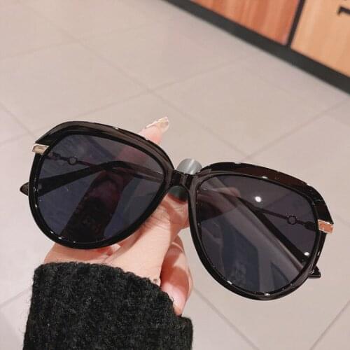 2021 New Vintage Luxury Round Sunglasses Women Black Oversized Fashion Sun Glasses Trend Classic High Quality Eyewear UV400