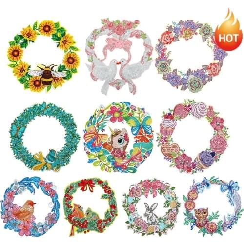 5D DIY Spot Drill Diamond Painting Crystal Wreath Kits Mosaic Art Crafts Rhinestone Drawing Wreath Door Home Wall Decoration Gif