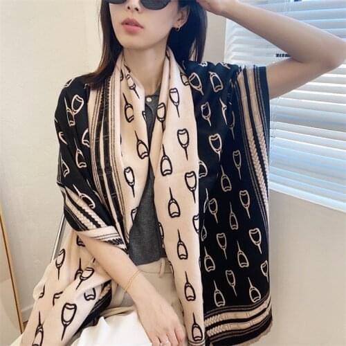 2021 New Design Winter Scarf Women Pashmina Cashmere Shawls Wraps Thick Warm Blanket Scarves Female