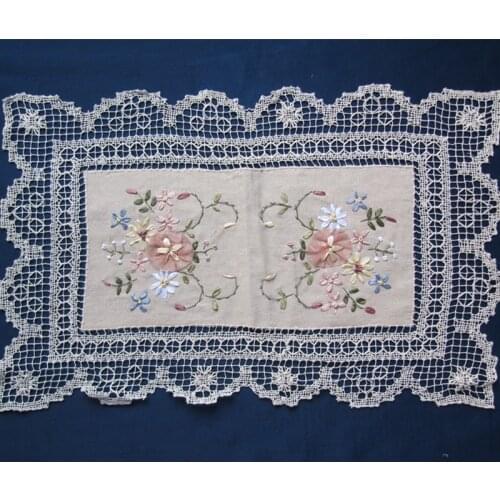 Christmas Tuscany Embroidered Table Runner Rectangle Cotton Ribbon Home European Filet Lace Handmade Crocheted Placemat