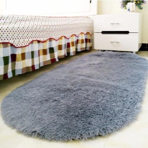 Long Plush Floor Mat Oval Carpet Home Decor Bedside Rug Living Room Sofa Carpet 9 Colors Foot Mat Shaggy Rugs Large Mat 1pc L