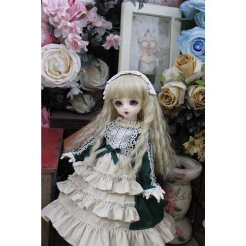BJD doll clothing is suitable for 1/3 1/4 1/6 Blythes size retro court dark green giant doll accessories (skirt + headdress)