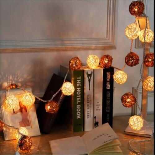 YEMTCLR Festive Lighting