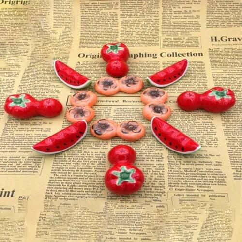 1pcs Creative Red Watermelon Tomato Ceramic Chopsticks Holder Cute Fruit And Vegetable Ornaments Kitchen Restaurant Tableware