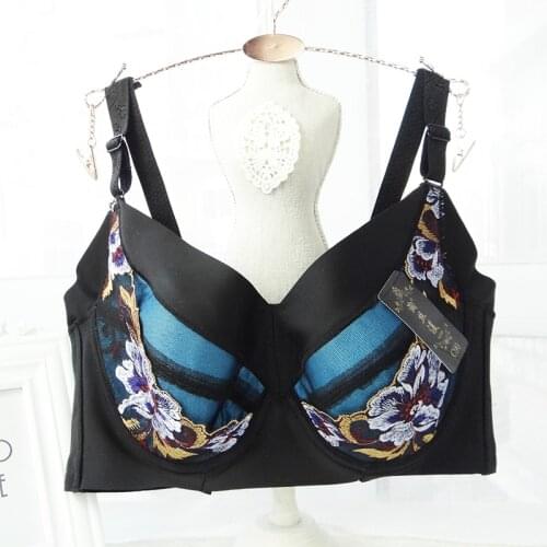 Exquisite embroidery Bras for women New Arrival Plus Size 110EFGH cup lace underwear women sexy bra gather adjustable bras