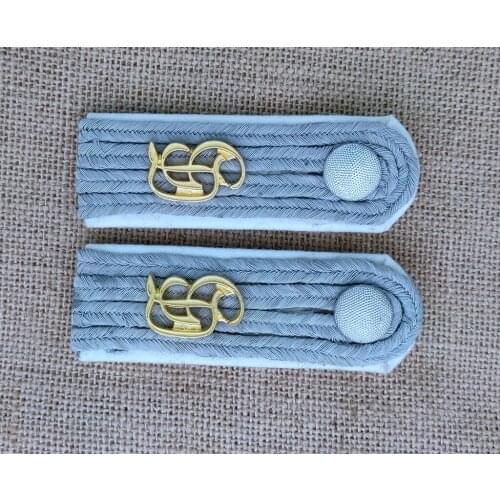 WWII WW2 GERMAN HEER INFANTRY OFFICER GROSSDEUTSCHLAND Junior Lieutenant SHOULDER BOARDS