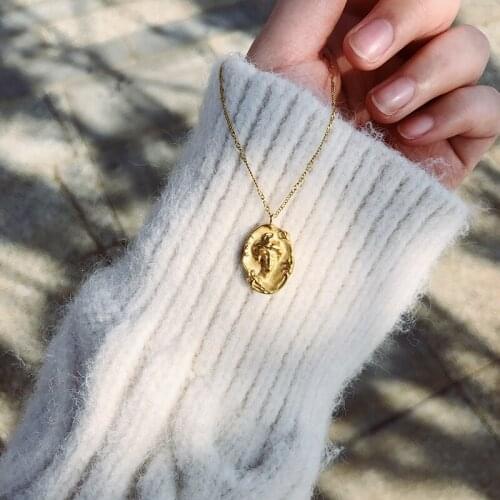 Vintage Style Handmade 2021 Punk Jewelry Chain Link Gold Plated Choker&Necklace with Man Portrait Symbol Pendant Necklace