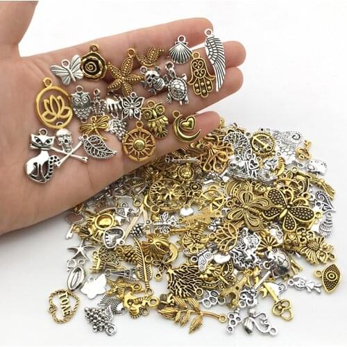 30Pcs/lot Metal Animal Flowers Moons Mixed Charms DIY Vintage Bracelet Pendant Neacklace Accessories For Jewelry Making Findings