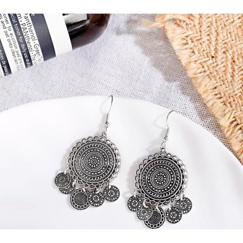Bohemian Vintage Style Fashion Earrings Silver Color Round Alloy Wave Geometric Pattern Pendant Earrings 2020 Thailand Jewelry