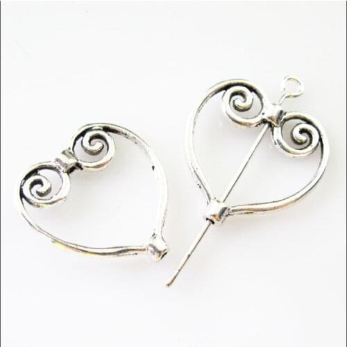 Fashion 12Pcs Tibetan Silver Heart Circle Spacer Frame Beads Charms 19.5x20.5mm