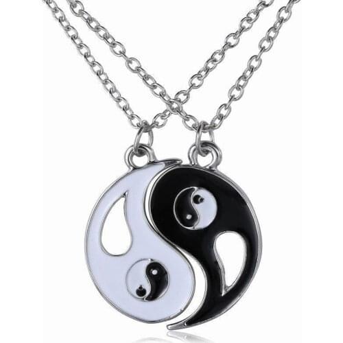 2PC/Set Wholesale Gossip Yin Yang Best Friends BFF Charm Jewelry Party Pendant Necklace White Black Simple Necklaces Choker Hot